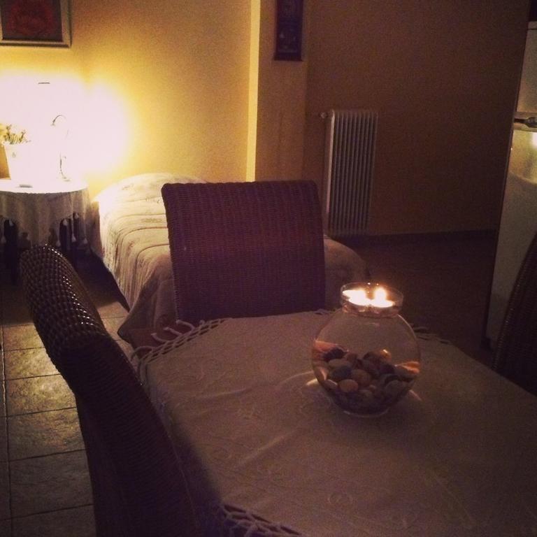 Apartamento Litsa Plomari Habitación foto